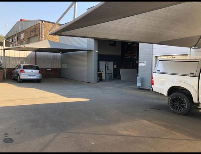 INDUSTRIAL PROPERTY TO RENT IN MKONDENI